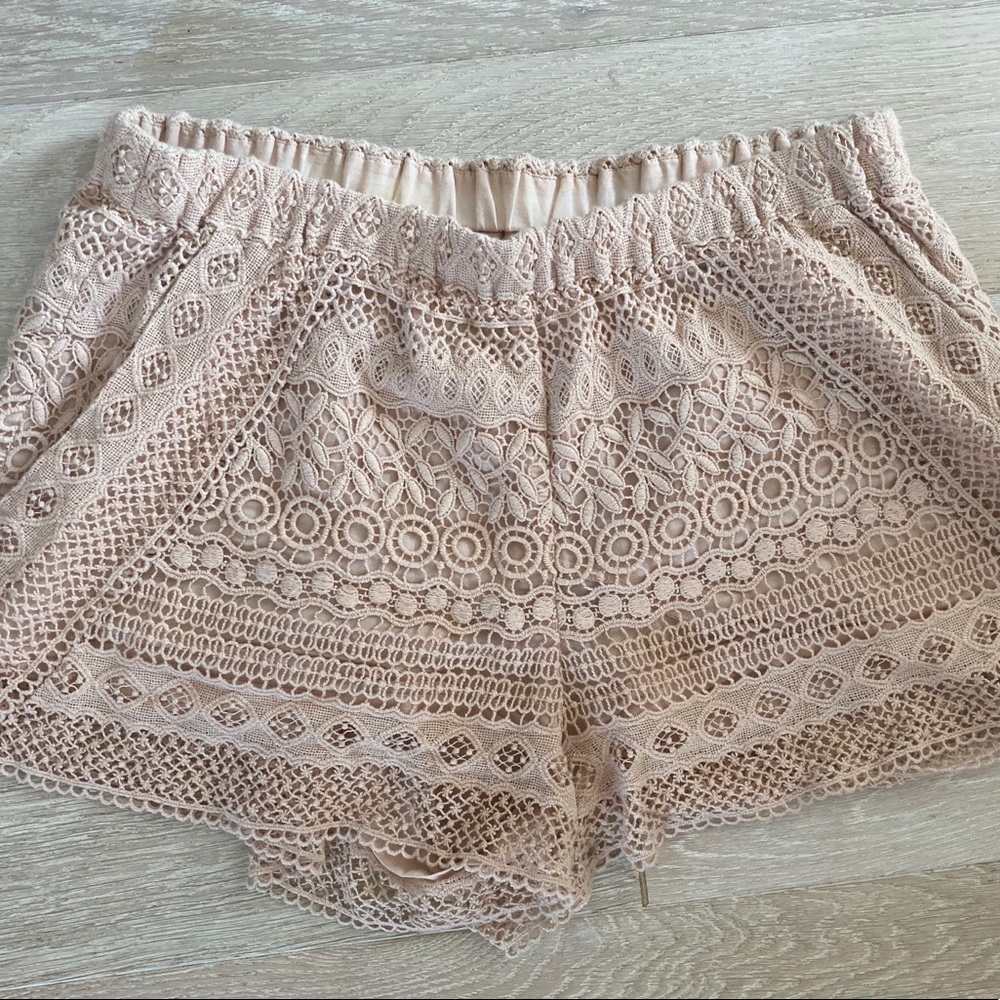 Maje Pink Lace Women Shorts